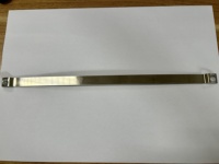 Machine de poinçonnage et de fixation de rivets de pliage de sangle plate personnalisée