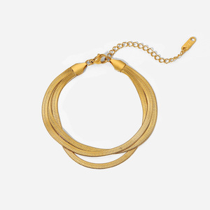 Suministro de fábrica de acero inoxidable, pulseras chapadas en oro de 18 quilates, pulseras minimalistas de cadena de serpiente de tres capas para mujer - Product Image 5