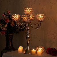 Candélabre en métal doré/argenté à 5 bras, écologique, avec cristaux en forme de cœur, grand modèle, pour centres de table de mariage et décorations de table