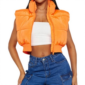 Veste matelassée pour femme, épaisse et chaude, style streetwear d'hiver haut de gamme, service de personnalisation de marque - Product Image 1