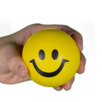 Balle anti-stress en mousse PU personnalisée avec logo personnalisé Fabricant Jouet à main amusant Balle anti-stress en mousse PU souple et souriante avec cadeau promotionnel