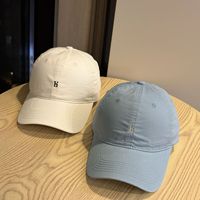 Casquette Vintage en Gros pour Hommes et Femmes, Broderie en Coton Lavé, Lettre Brodé, Couronne Souple