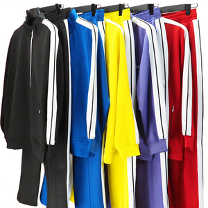 Chaqueta Deportiva Casual para Hombre, de Alta Calidad, Transpirable, Ligera, con Estampado Digital, Cintura Elástica, Logotipo Sólido y Franja Lateral Deportiva - Product Image 3