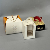 Usine personnalisée à emporter emballage alimentaire cupcake boulangerie beignet avec poignée anniversaire mariage avec fenêtre gâteau boîte d'emballage en papier