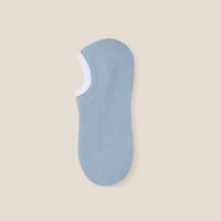 Vente en gros de chaussettes bateau d'été en pur coton blanc pour femmes Chaussettes invisibles fines en maille de couleur unie pour dames