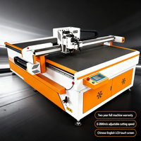 Equipo de Corte con Cuchilla Oscilante Controlada por CNC |   Sistema de Corte de Láminas Flexibles, Aislantes y para Embalaje