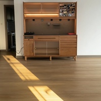 Schalldämmender Wasserdichter SPC-Bodenbelag Starrer Kern Klick-Vinylplanken Kratzfester SPC-Boden für Apartment- und Hotelrenovierung