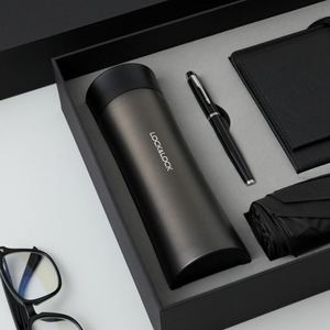 Set de Regalo Personalizado con Termo, Paraguas y Cuaderno, Obsequios Empresariales, Caja de Regalo para Graduación - Product Image 4