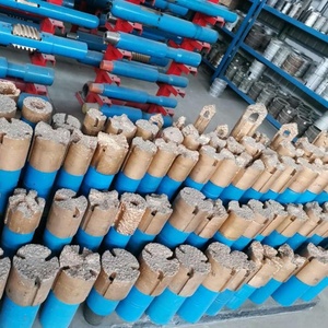 <span class=keywords><strong>JUNK</strong></span> MILL 4-1/8\" OD-AVEC BLOQUET CENTRALISATEUR FILETAGE POUR PIN DE RÉGULATION 2-3/8\" - Product Image 1