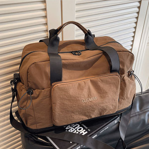 Bolsa de Viaje Expandible y Plegable, Bolsa Deportiva Ajustable para Fitness, Yoga y Baile, Bolsa de Equipaje con Logotipo Elegante - Product Image 2