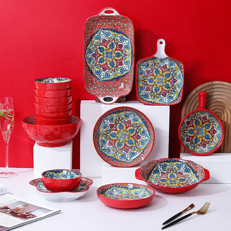 西洋セラミックディナープレートセット北欧の家の装飾のための赤いボヘミアン食器スープサラダ磁器食器ディナーセット