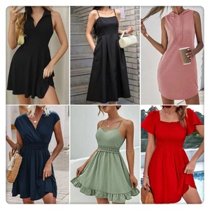 Ropa Usada al por Mayor para Mujer 2023: Lote Mixto de Vestidos de Marca Nueva, Paquete a Granel, Ropa con Etiqueta Cortada, Stock de Ropa. - Product Image 2