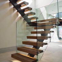 Escalier en bois massif 16 m, design mono, en hêtre et bois de chêne, pour l'intérieur ou en bois massif