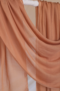 حجابات من الخيزران والمودال الأكثر مبيعًا، وشاح حجاب عالي الجودة من القطن والمودال، حجاب منسوج بلون موحد - Product Image 2