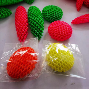 HY Morf Worm <b>Fidget</b> Toy Plastic Sensory Decompression Toy for Ages 8-13 Unisex - Product Image 3