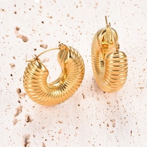 Pendientes Redondos Gruesos Vintage para Mujer, Acero Inoxidable, Chapados en Oro, Aros Gruesos, Joyería de Moda - Product Image 2