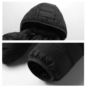 Chaqueta térmica suave negra 3XL para hombre, para deportes al aire libre, pesca, senderismo, impermeable, a prueba de viento, con cierre de cremallera, poliéster - Product Image 3