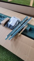 Mini serre moderne en métal de 6 x 4 pieds avec couverture en polycarbonate, prête pour la culture hydroponique, bac à jardin surélevé