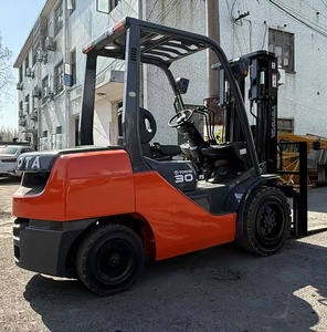 FD2.5/3/4/5/7/10/15/16/25/30-Ton Used Diesel 8FD30 Forklift with Three Master for Sale IN SHANGHAI FOR SALE - Product Image 6