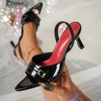 Sandales de soirée à talons hauts en cuir verni bordeaux pour femmes
