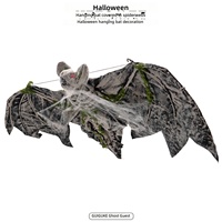 Nouveauté Halloween : Pendentif araignée en résine en forme de chauve-souris avec détails d'araignée, accessoires effrayants pour usage intérieur