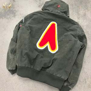 OEM Venta al por mayor Vintage Distress Parche bordado Lavado ácido Sun Faded 100% Algodón French Terry Chaqueta de gran tamaño Sudaderas con capucha - Product Image 5