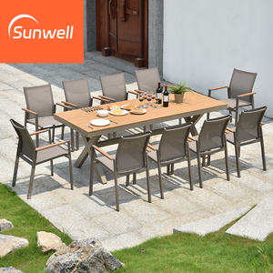 Muebles de jardín, juego de <span class=keywords><strong>mesa</strong></span> de comedor al aire libre, silla de patio, restaurante, <span class=keywords><strong>mesa</strong></span> de aluminio y juego de sillas de madera de teca <span class=keywords><strong>con</strong></span> paraguas - Product Image 3