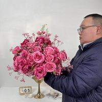 Realistische Handgefertigte Moderne Künstliche Seiden-Rosenblumenkugel als Tischdekoration für Hochzeiten und Schulanfang