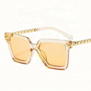 Hot Selling Fashion Luxury <b>Large</b> <b>Frame</b> Lady Sunglasses Gradient Metal Sunglasses UV400 Oversized Square Women Sunglasses 2021 - Product Image 5