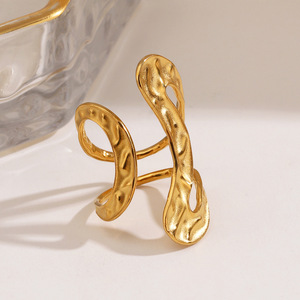 Bague ouverte géométrique irrégulière à motif marteau tendance, plaquée or, en acier inoxydable, accessoires de mode pour femmes, bijoux - Product Image 3