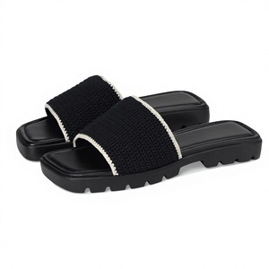 Sandalias Planas de Moda para Mujer, de Piel Sintética, Ligeras, Cerradas, Antideslizantes, con Suela de Goma, para Verano - Product Image 1