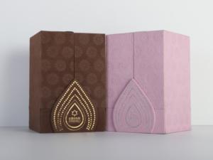 Vente en gros Coffrets cadeaux voiture vide de luxe autre parfum en verre (ancien) huile parfumée pour femmes boîte d'emballage bouteille d'origine - Product Image 2