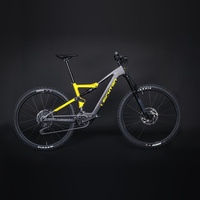 Vélo électrique tout-terrain léger Enduro E-MTB avec cadre en carbone 29 pouces, suspension intégrale et moteur central Bafang M820