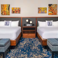 Tête de lit King Size Tapestry by Hilton, mobilier hôtelier haut de gamme, tête de lit rembourrée sur mesure pour hôtel, fabricant d'équipements hôteliers