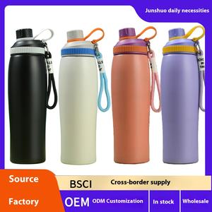 แก้วน้ำกีฬาสแตนเลสสองชั้นแบบเรียบง่ายพร้อมฝาปิดใหม่ชุดของขวัญเป็นของขวัญแบบสุญญากาศสำหรับนักธุรกิจใช้ภายนอกอาคาร - Product Image 2