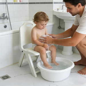 كرسي تعليمي للأطفال قابل للطي ومحمول من البلاستيك، تصميم عصري وآمن للاستخدام في غرفة النوم وغرفة المعيشة، مناسب للاستخدام الداخلي والخارجي - Product Image 2