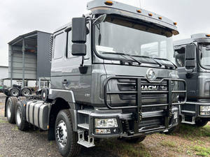 Shacman X3000 F3000 6x4 Tractor with 25Ton-35Ton Hydraulic Knuckle Boom Crane <b>Pump</b> Gear Motor Truck for Sale - Product Image 5