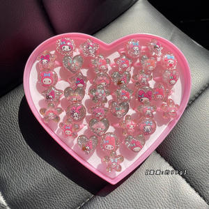 Jolies bagues à paillettes en forme de cœur pour filles, 36 pièces, pour déguisement de petites filles, avec boîte de présentation charmante - Product Image 4