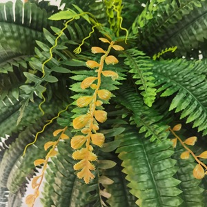 Grande plante artificielle de fougère avec frondes et lianes réalistes pour la décoration murale de la maison et du bureau - Product Image 5