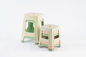 Tabouret en plastique de conception moderne en gros, hauteur réglable, antidérapant, empilable, orange, vert, kaki, meubles de salon, hôtel - Product Image 2