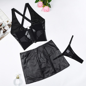 Nuevo cuero ahueca hacia fuera las minifaldas Conjuntos de lencería <span class=keywords><strong>Hot</strong></span> Strap Cross Hanging Neck Bra Set para niñas - Product Image 6