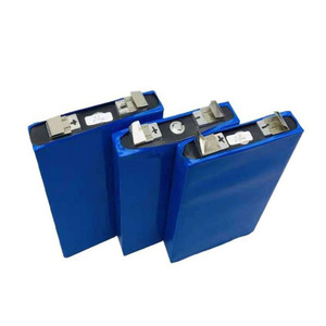 แบตเตอรี่ลิเธียมแบบแท่งปริซึมใหม่ ขายส่ง 3.2V 20Ah 25Ah 30Ah - Product Image 1