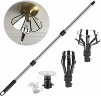 Changeur d'ampoules télescopique réglable pour plafonds hauts avec poignée d'extension en aluminium à pointe filetée