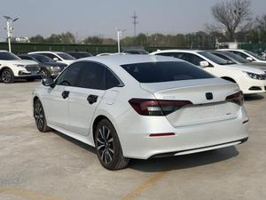 ฮอนด้า ซีวิค 2025 ซีดาน 2.0L E:HEV 2.0L 143 แรงม้า เครื่องยนต์ L4 ไฮบริด กล้องมองหลัง ซันรูฟ ประหยัดน้ำมัน รถมือสอง - Product Image 3