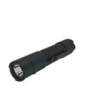 Lampe torche tactique LED industrielle portable en gros 1200LM 310M IP67 étanche à focalisation réglable 2600mAh rechargeable personnalisable