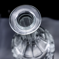 Auf Lager Luxuriöse Edle 50ml 250ml 500ml 750ml 1000ml Kreative Leere Klarglas-Flaschen für Kohlensäurehaltige Getränke mit Korkverschluss