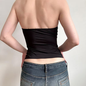 Débardeur féminin sexy à col plissé, à fines bretelles, à décolleté plongeant en V, à la mode, avec boucle en métal, couleur unie - Product Image 6