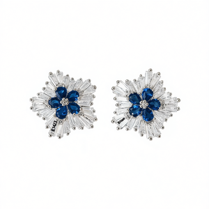 Orecchini Dikue E1413 con Diamante Blu Taglio a Pera, Gioielli Classici da Sposa per Donna - Product Image 1