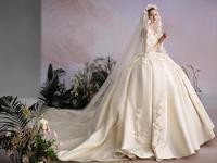 Robe de soirée moderne en satin, style princesse royale, avec fleurs 3D, dentelle, cristaux, longueur ras du sol, pour mariage ou bal