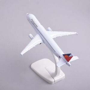 Modèle d'avion en alliage de zinc 16 cm <span class=keywords><strong>A320</strong></span> à l'échelle <span class=keywords><strong>1</strong></span>/<span class=keywords><strong>400</strong></span>, artisanat, cadeau pour le Nouvel An chinois, design Philippine Airlines, moulé sous pression - Product Image 6